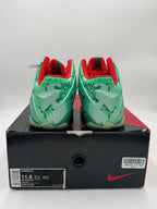 Nike LeBron 11 Christmas