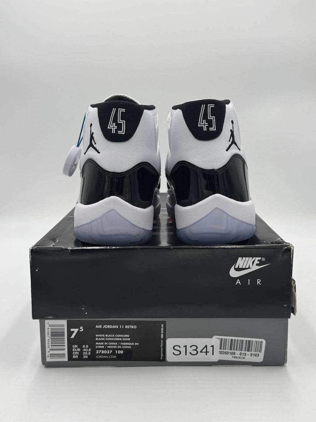 Jordan 11 Retro Concord (2018)
