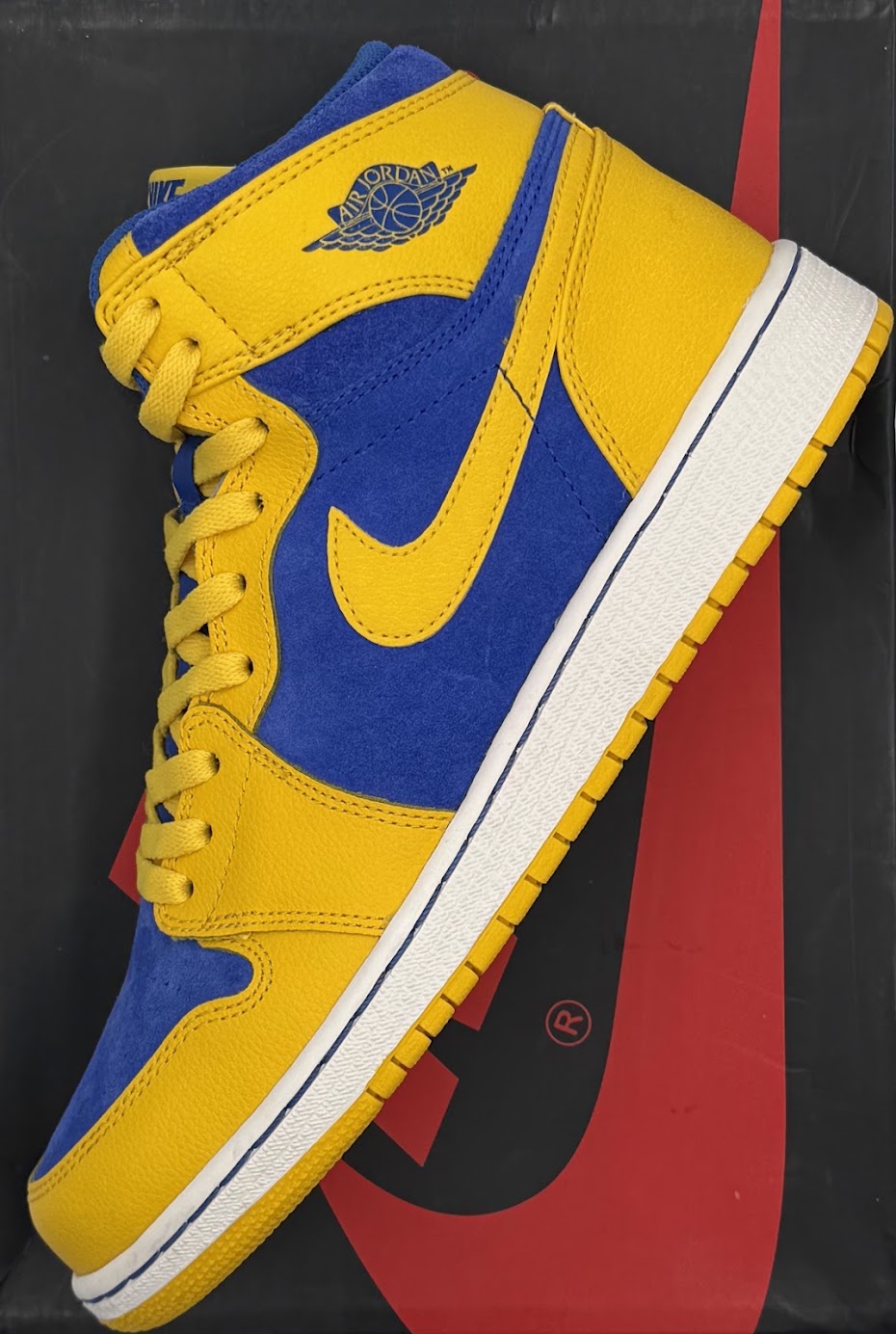 Jordan 1 Retro High OG Laney