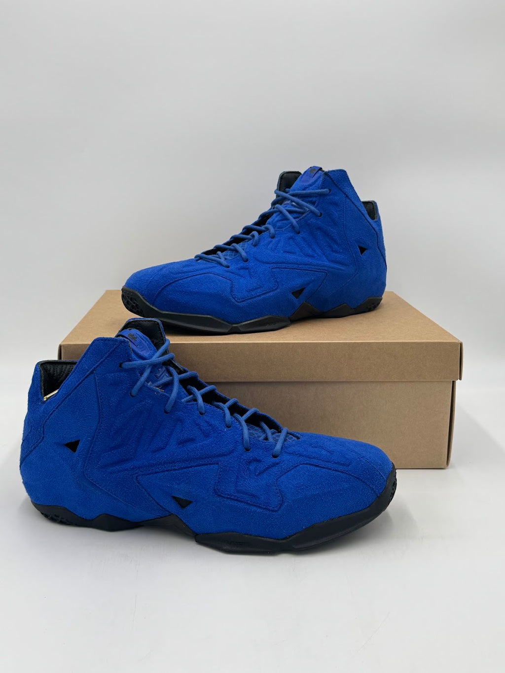Nike LeBron 11 EXT Blue Suede