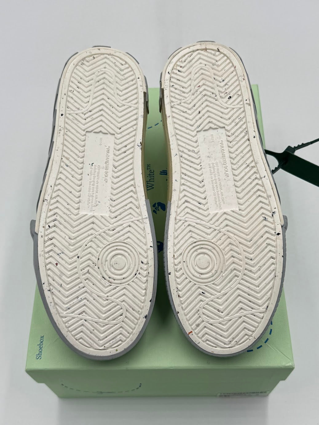 OFF-WHITE Vulc Low Canvas White Light Pink Grey