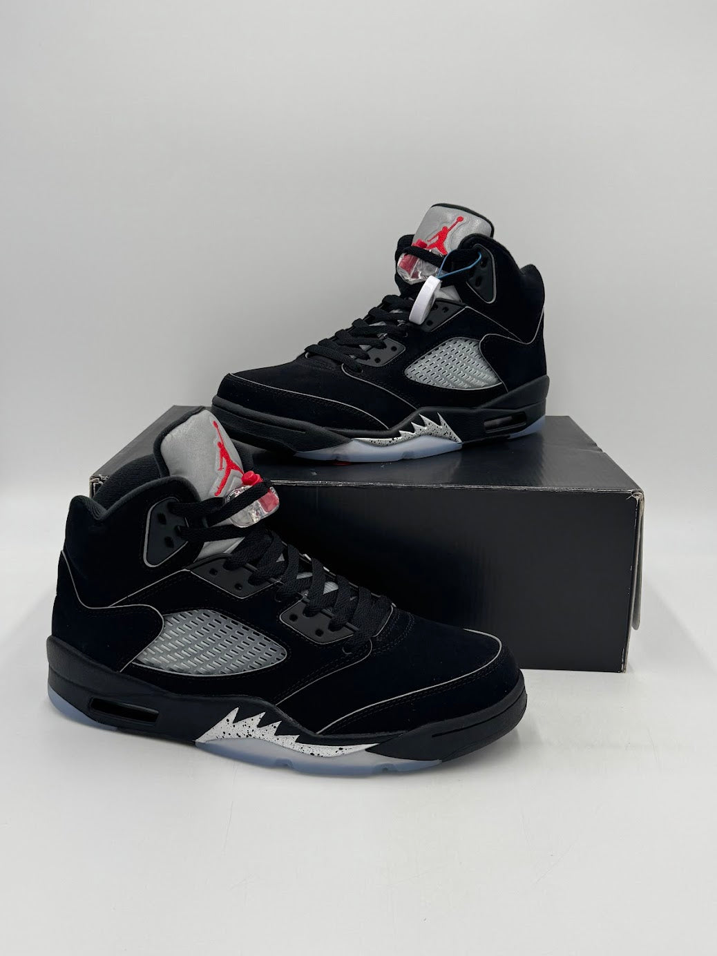Jordan 5 Retro OG Black Metallic Reimagined