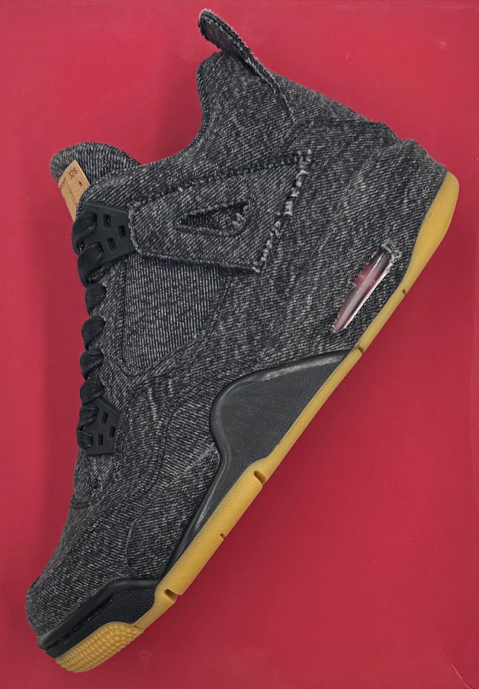 Jordan 4 Retro Levi's Black (Levi's Tag)