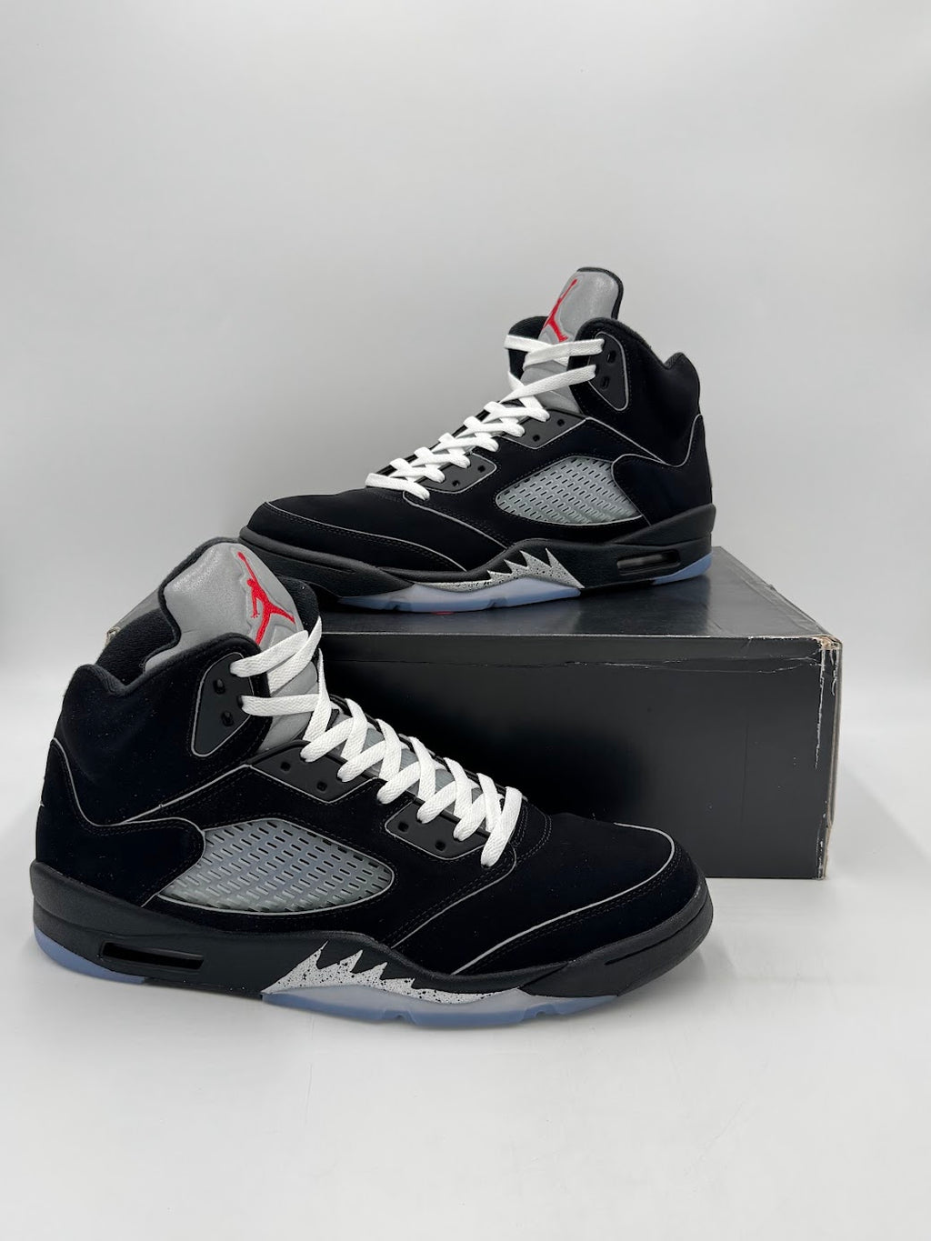 Jordan 5 Retro OG Black Metallic Reimagined