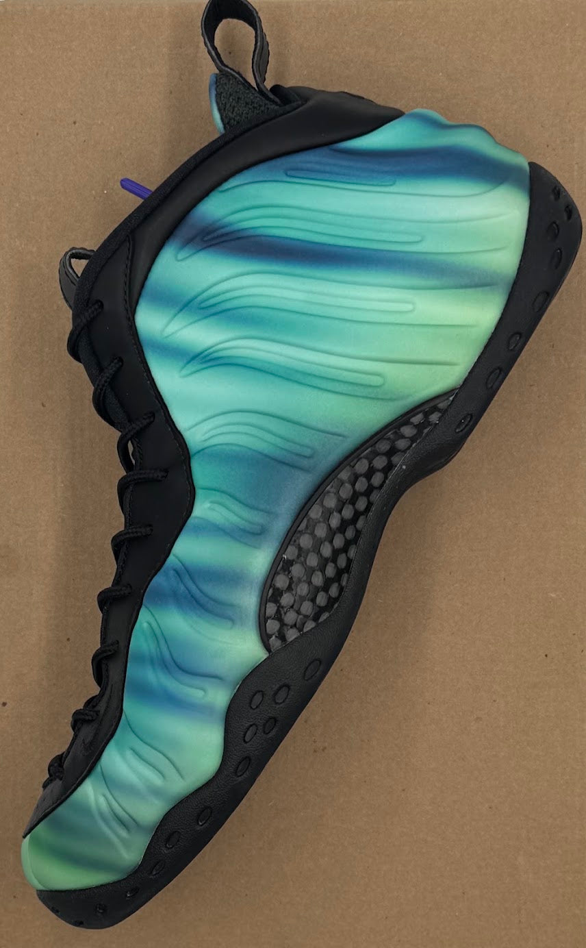 Nike Air Foamposite One Northern Lights