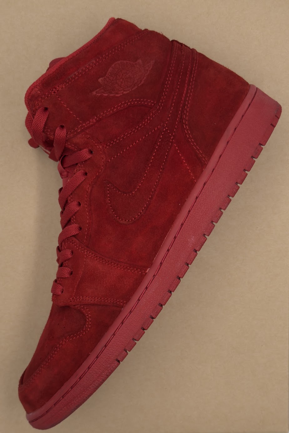 Jordan 1 Retro Red Suede