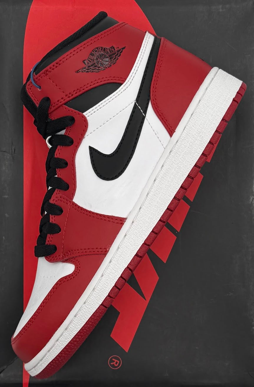 Jordan 1 Retro Chicago (2013)