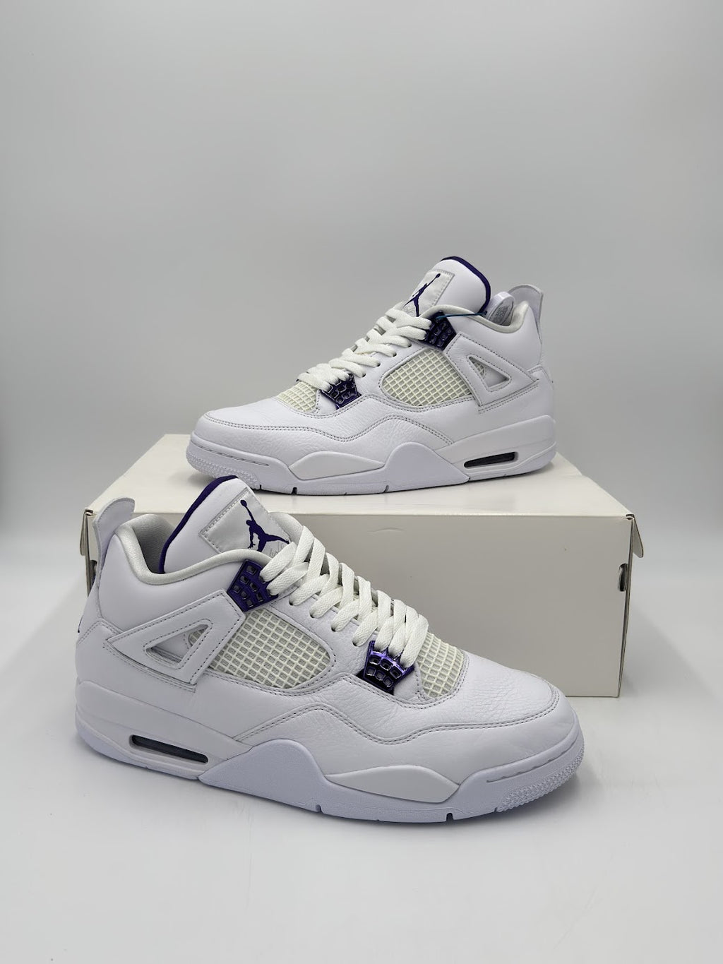 Jordan 4 Retro Metallic Purple