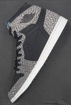 Jordan 1 Retro Un-Supreme